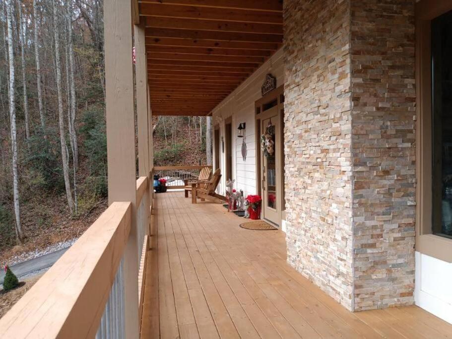 The Grand Tennessean Cabin- Four Bedroom Luxury Cabin In The Mountains Pigeon Forge Extérieur photo